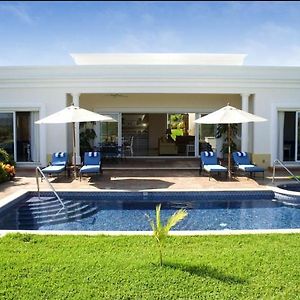 Pueblo Bonito Emerald Luxury Villas & Spa All Inclusive